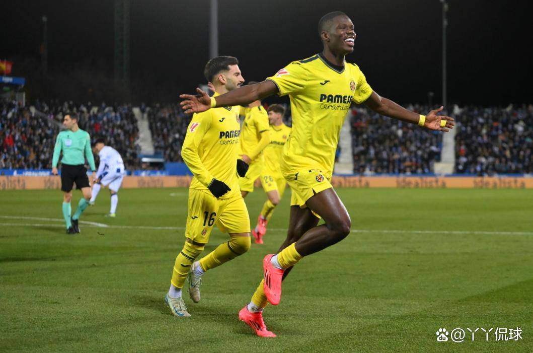 关于转折点！比利亚雷亚尔遗憾出局；欧冠转会期攻防权衡；气氛紧张；控场能力受关注的信息