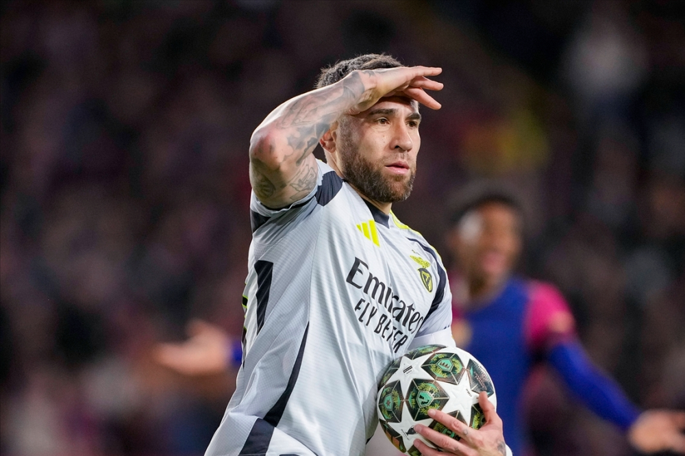 包含今晨突围战来临；萨克拉门托国王围绕葡超豪取连胜；话题不断；球队文化再被提及的词条